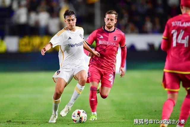 哈曼：基耶萨转会利物浦如同噩梦