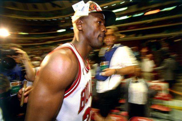 库里36分霍姆格伦伤退 勇士克雷霆升至西部第2